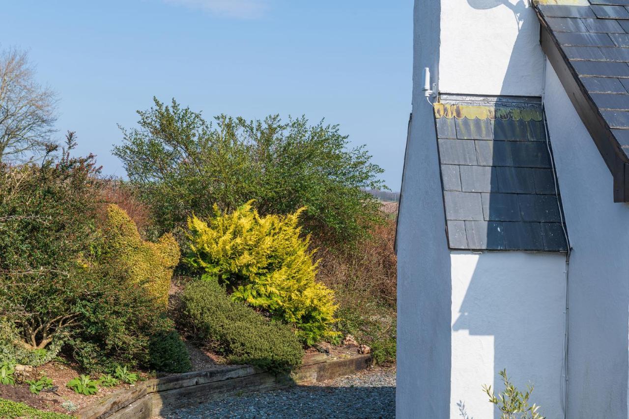 Beautiful Countryside Cottage On The North Wales Coast Abergele Buitenkant foto