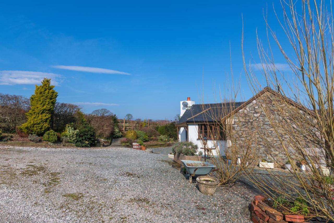 Beautiful Countryside Cottage On The North Wales Coast Abergele Buitenkant foto